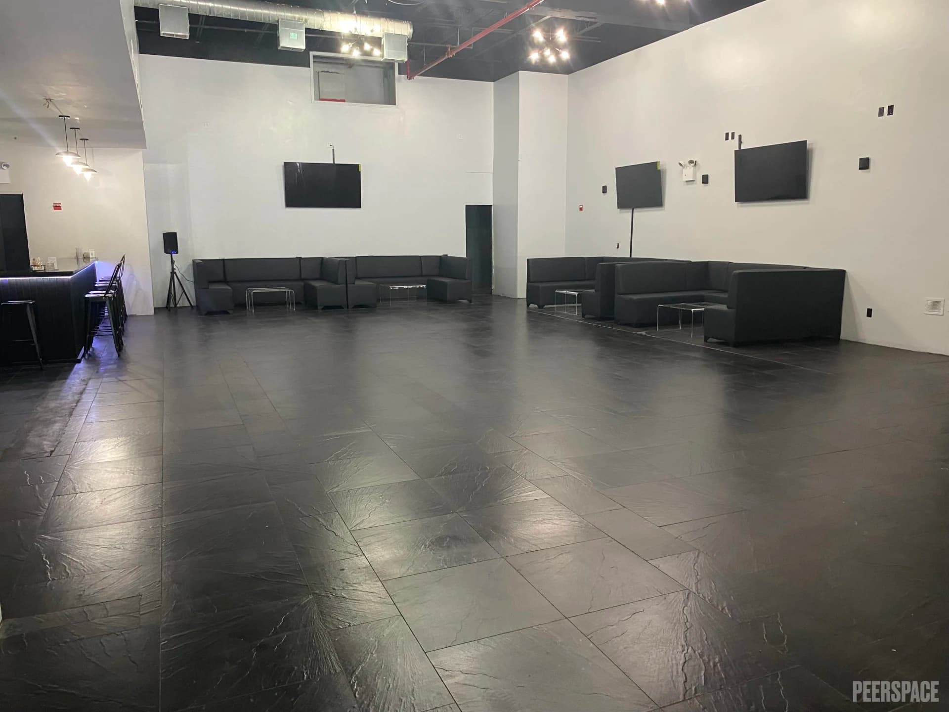 Orion's Bronx warehouse event space with an open floor plan and high ceilings