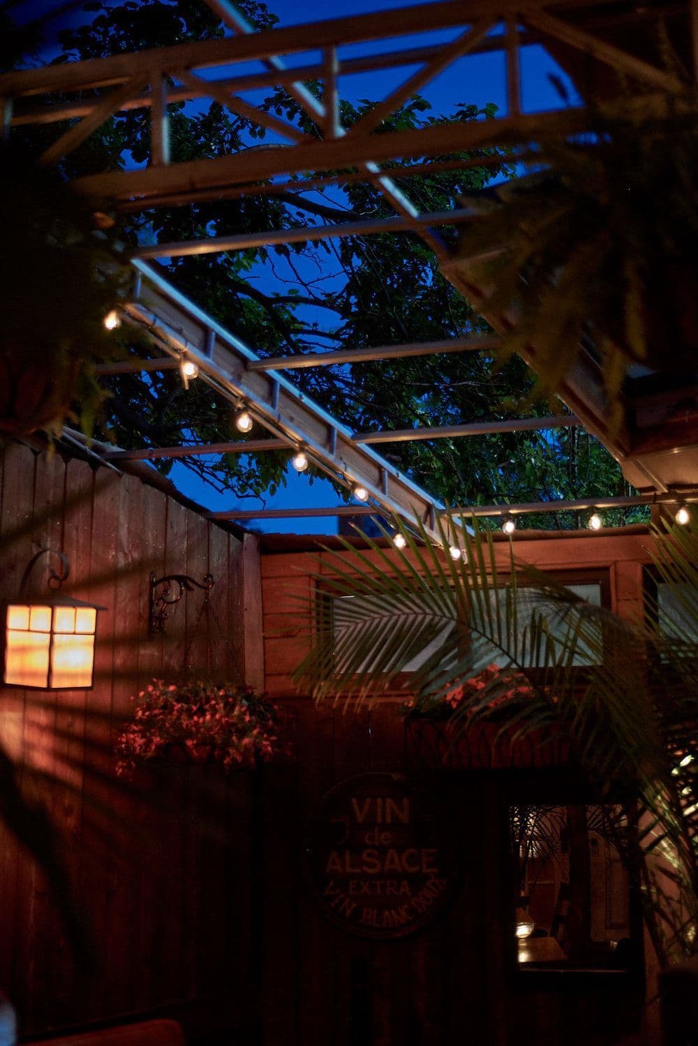 Hart Bar - Garden Patio image 2