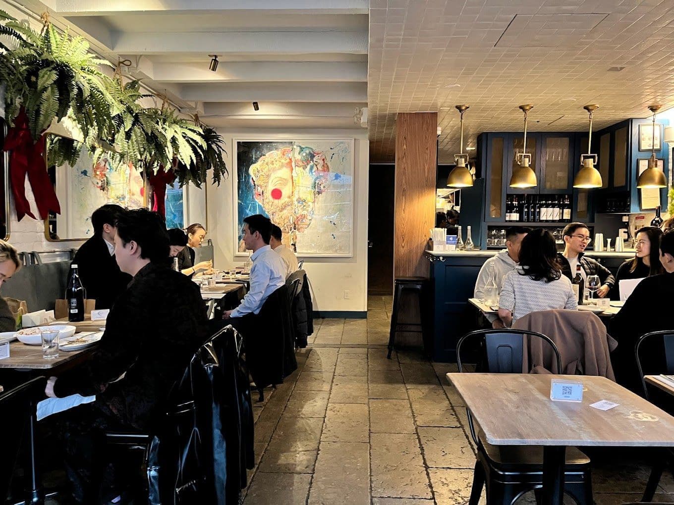 Mareluna SoHo - Dining Room image 5