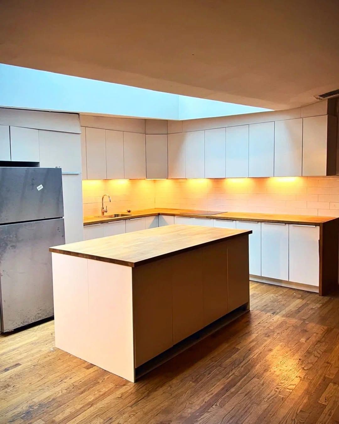 Galospace NYC - Main Room image 4