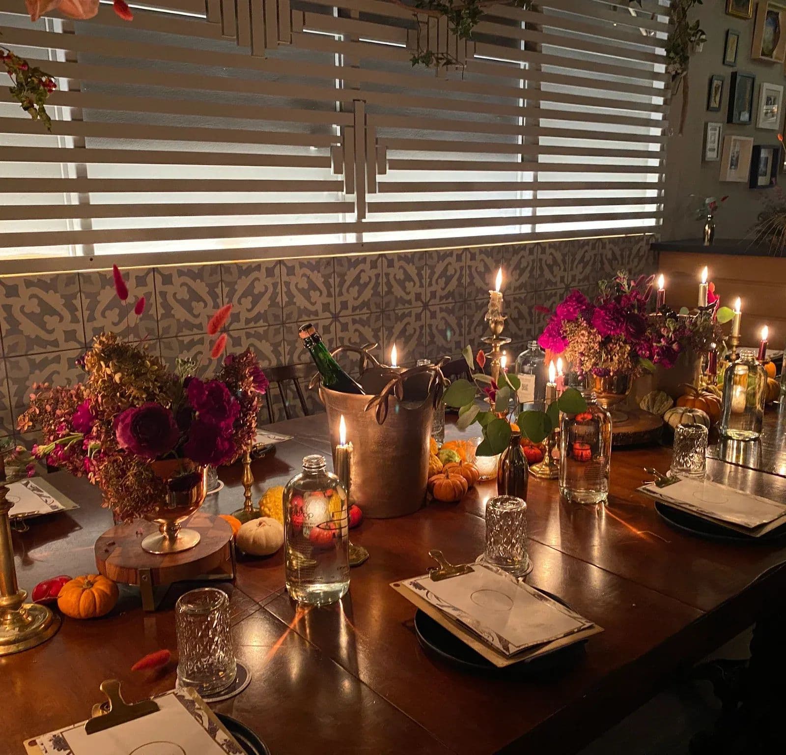 Festivál Cafe - Private Large Table image 1