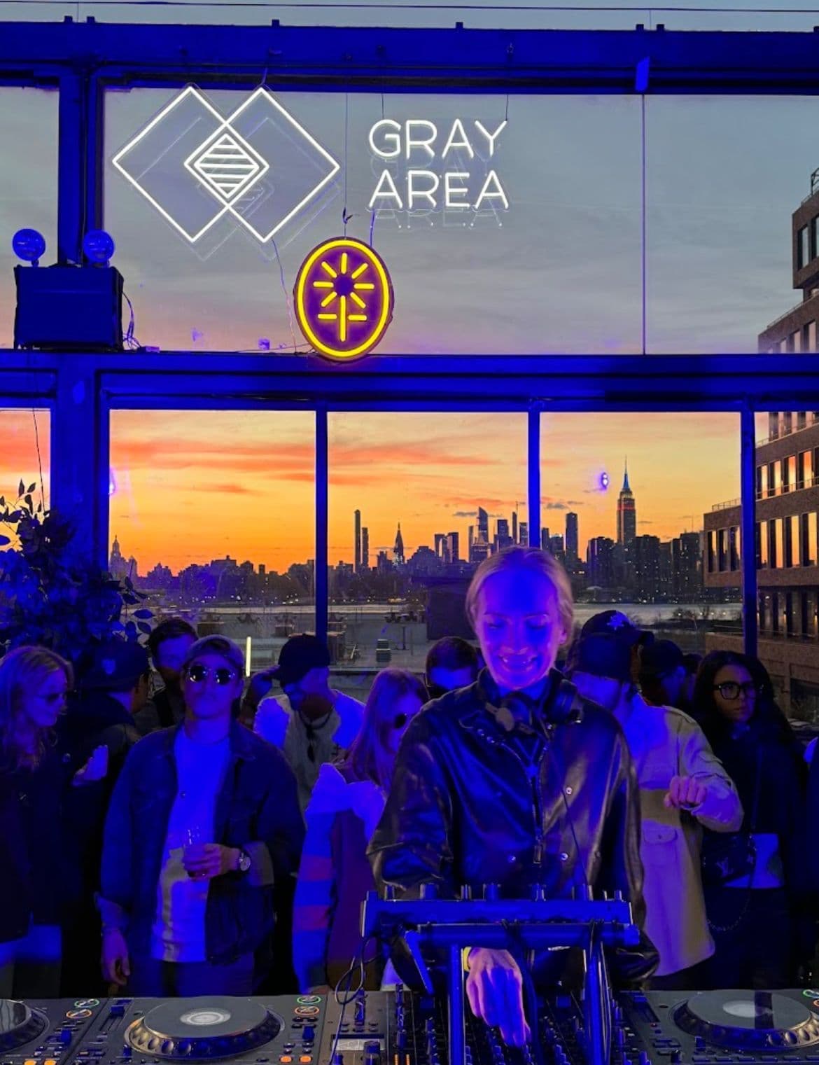 Superior Ingredients - Entire Venue image 2