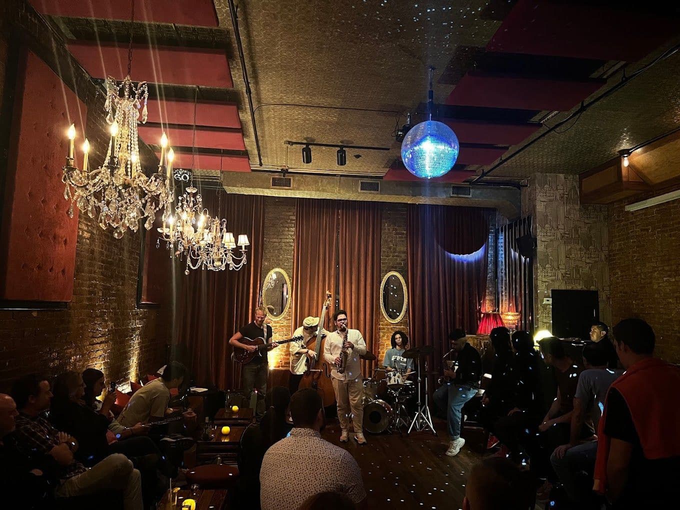 Velvet Brooklyn - Full Venue image 20