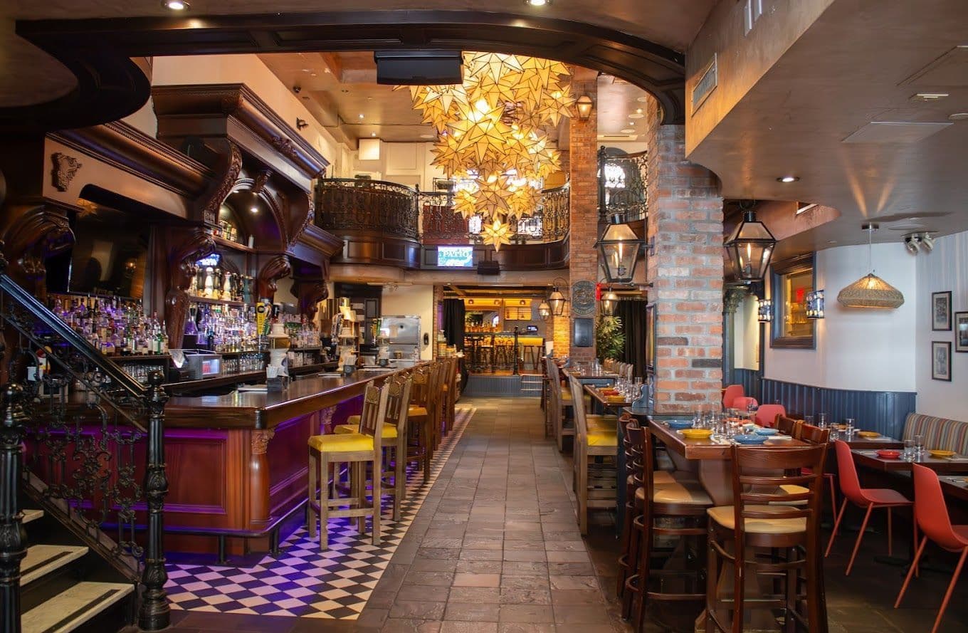 Backstage Tavern - Entire Venue image 4