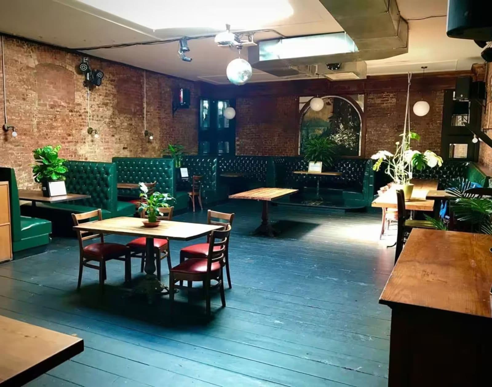 Crystal Lake Brooklyn - Back Lounge image 15