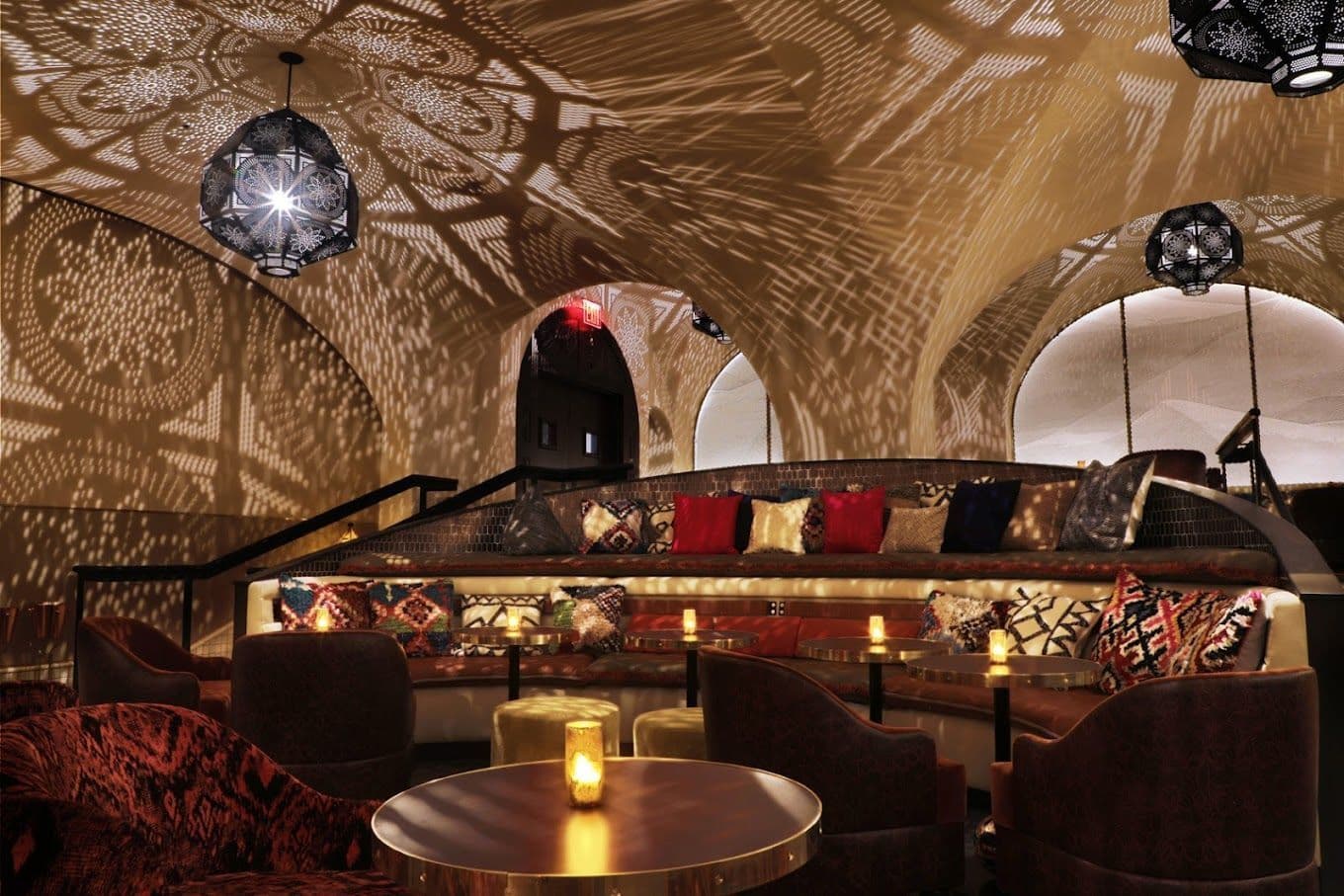 Célon Bar & Lounge - Entire Venue image 3