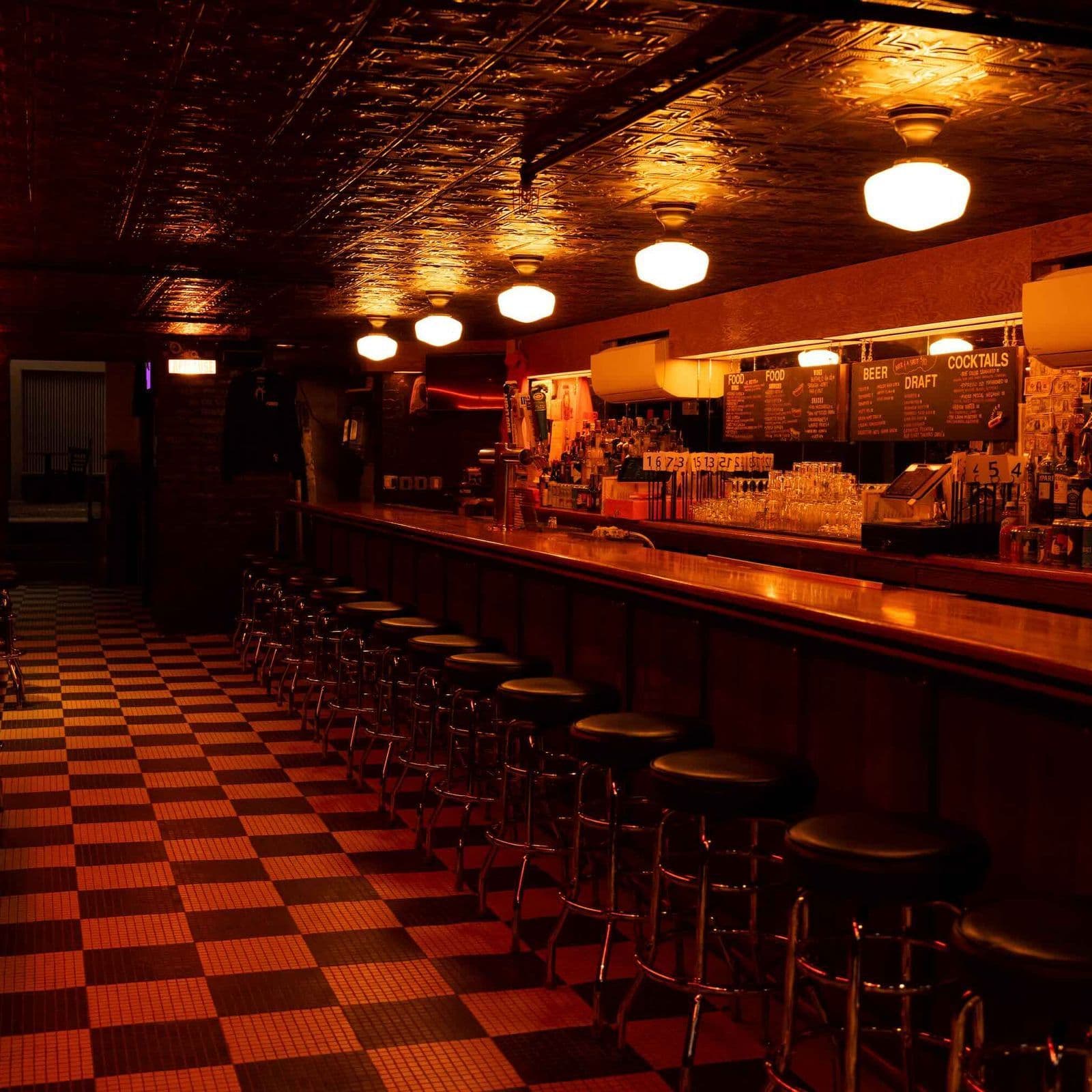 Pubkey - Attic & Banquette image 3