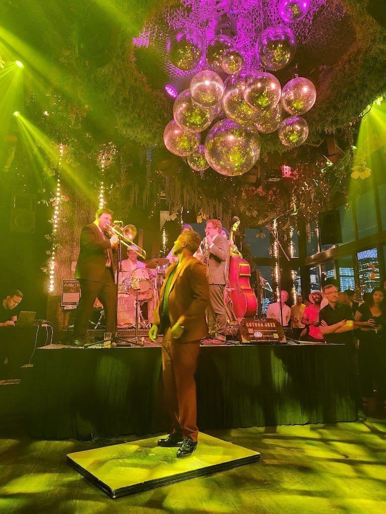 Somewhere Nowhere - 39th Floor Rooftop image 6